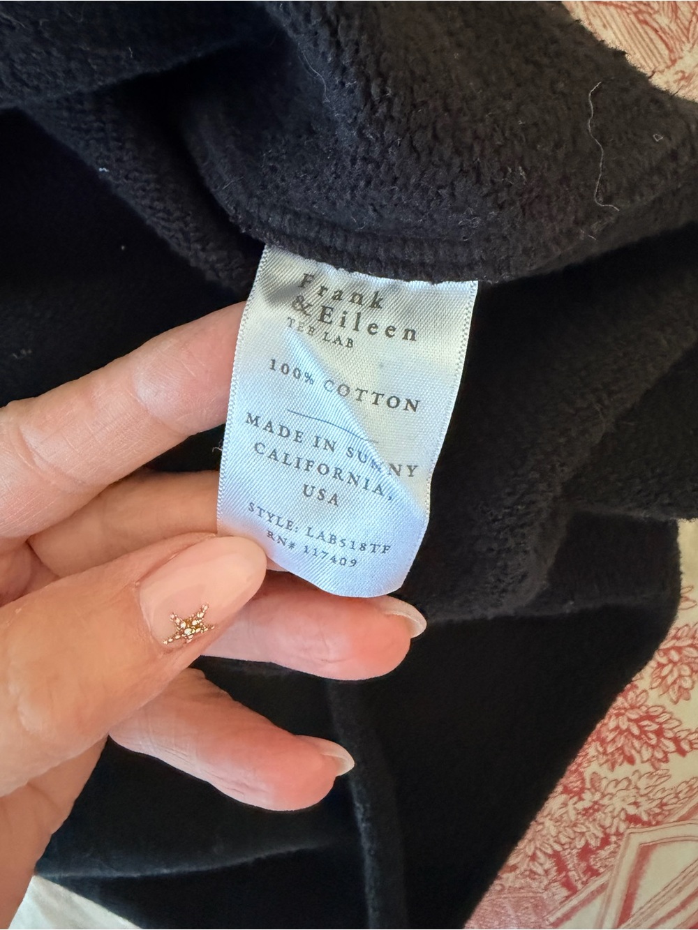 Frank & Eileen Black Oversized Drop-Shoulder Sweatshirt - Picture 3 of 3
